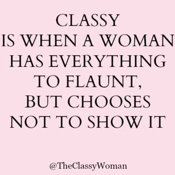 👀 ʟᴏᴏᴋ ʜᴇʀᴇ ғᴏʀ ᴍᴏᴅᴇsᴛ ᴄʟᴏsᴇᴛs - Picture 4 of 5